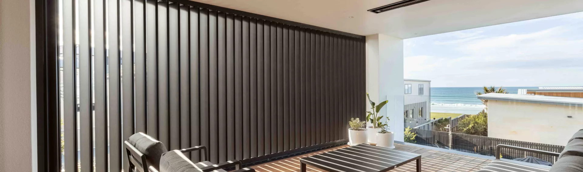 135 Hi Span Balustrade Louvres
