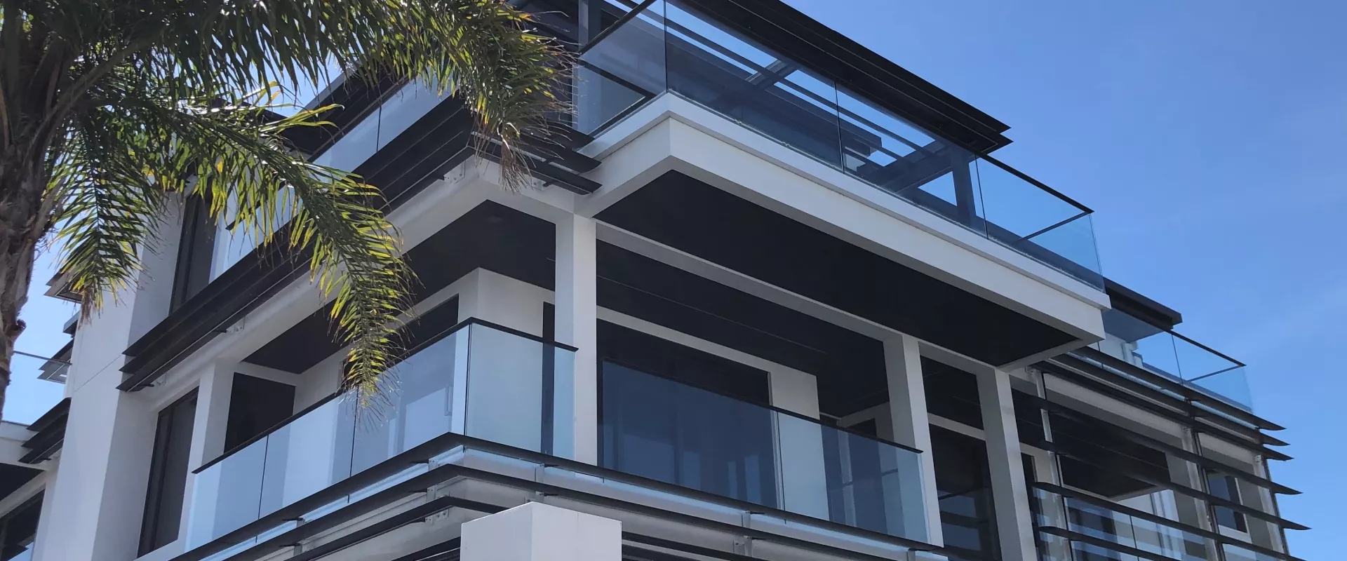 bracket fixed louvres
