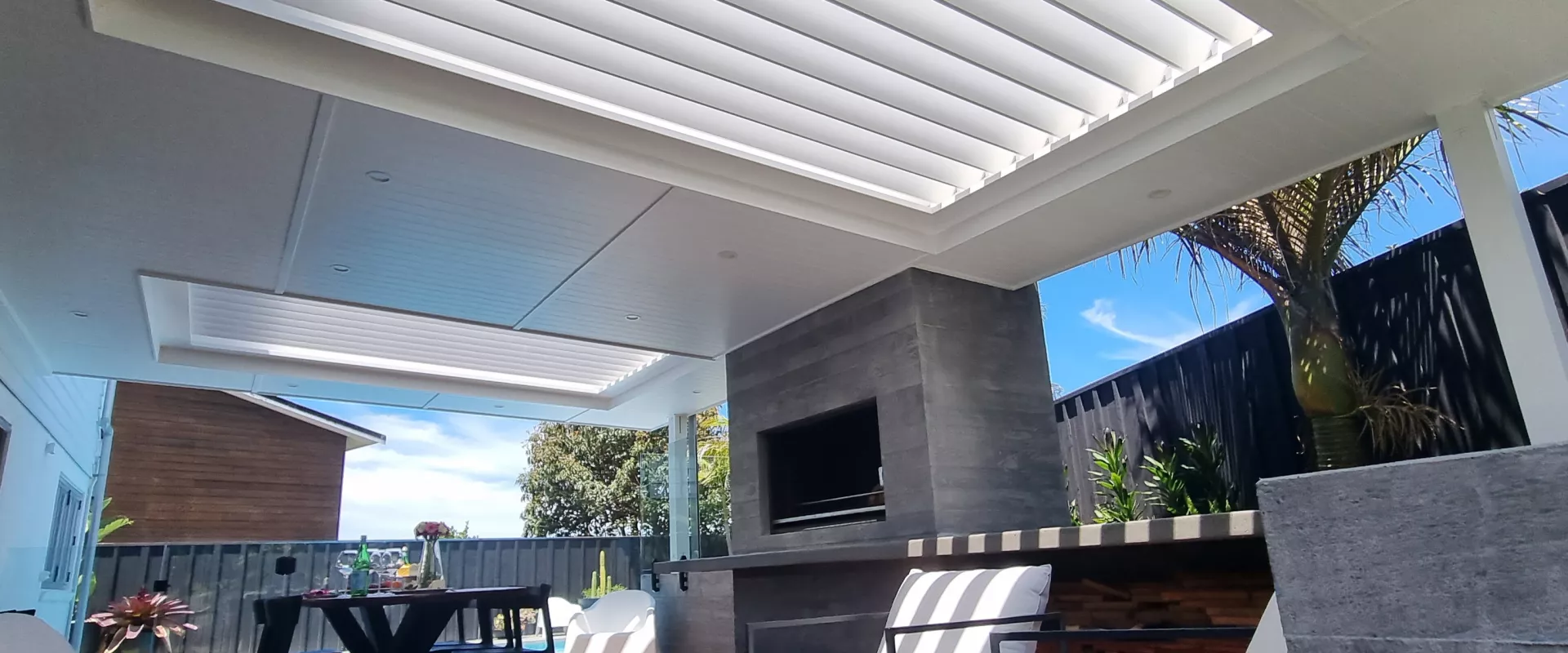 200/35 Opening Roof