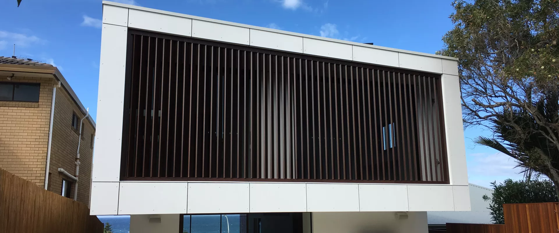 135 Hi Span Balustrade Louvres