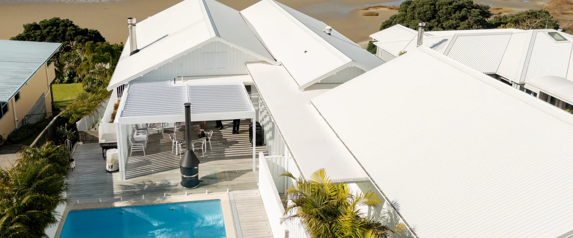 louvretec opening roof and Sun Louvres