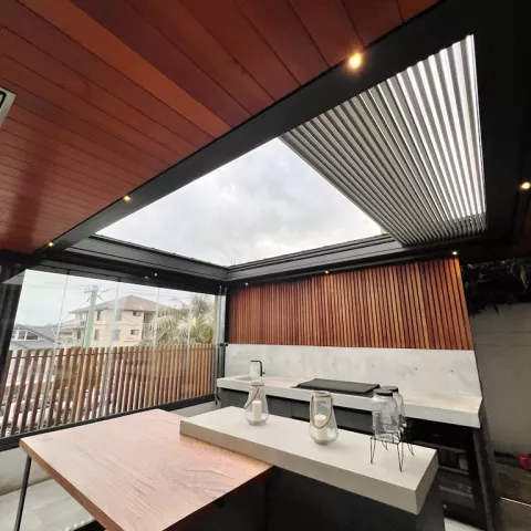220/35 Slimline Lite Retract Roof