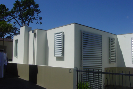 120mm Airfoil Louvres Motorised in a Stand Off Frame