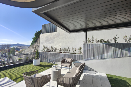 220/35 Slimline Pivot Roof