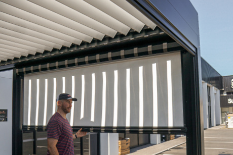 Mesh Outdoor Blind