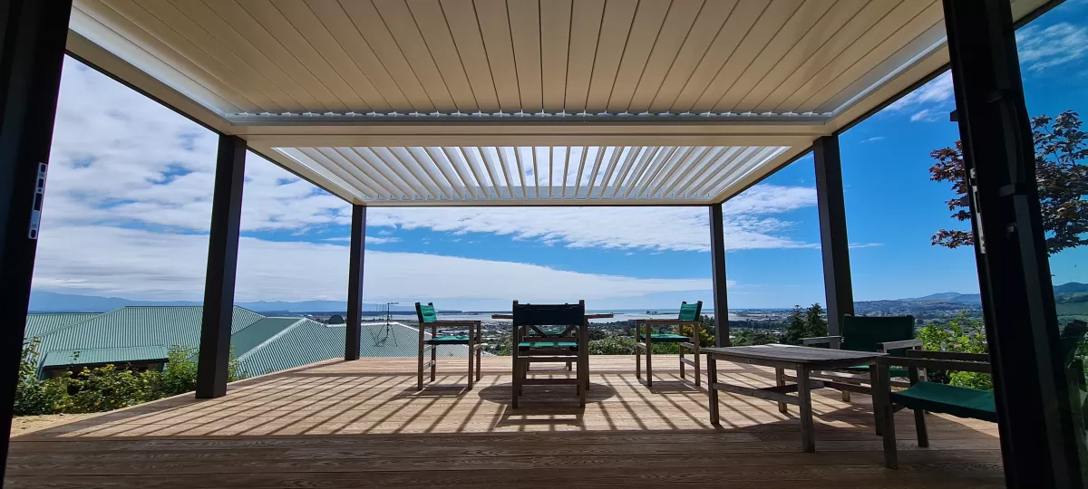 Outdoor Room by Louvretec Nelson