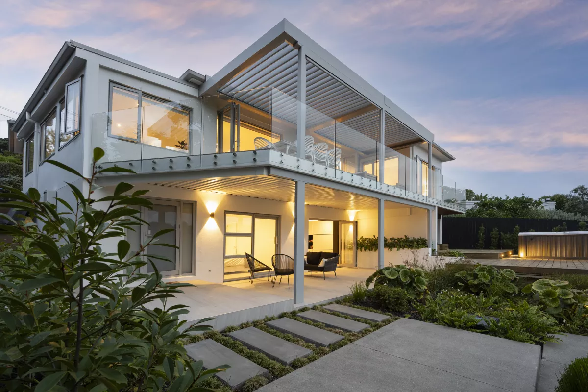 Next Level Outdoor Room, by Louvretec Auckland