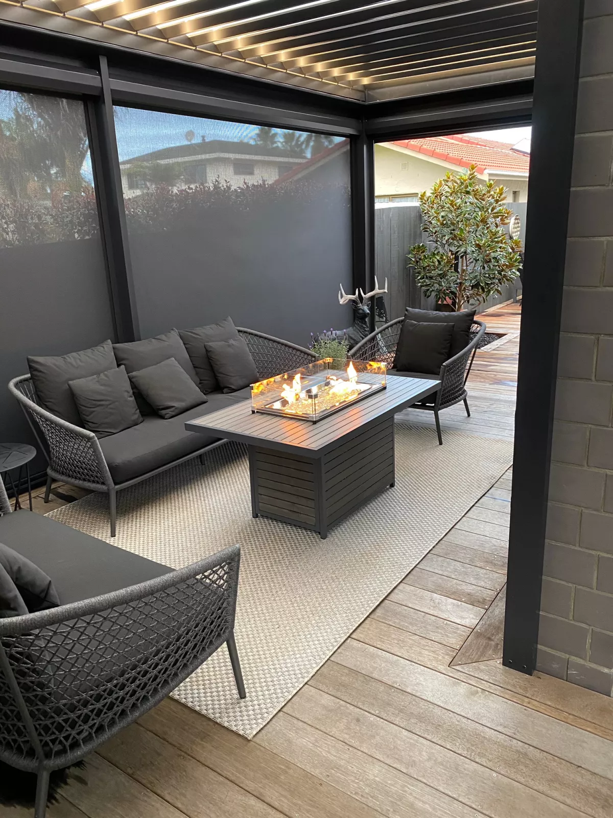 Opening Roof, Motorised Mesh Blinds & Outdoor Lighting, by Louvretec Auckland