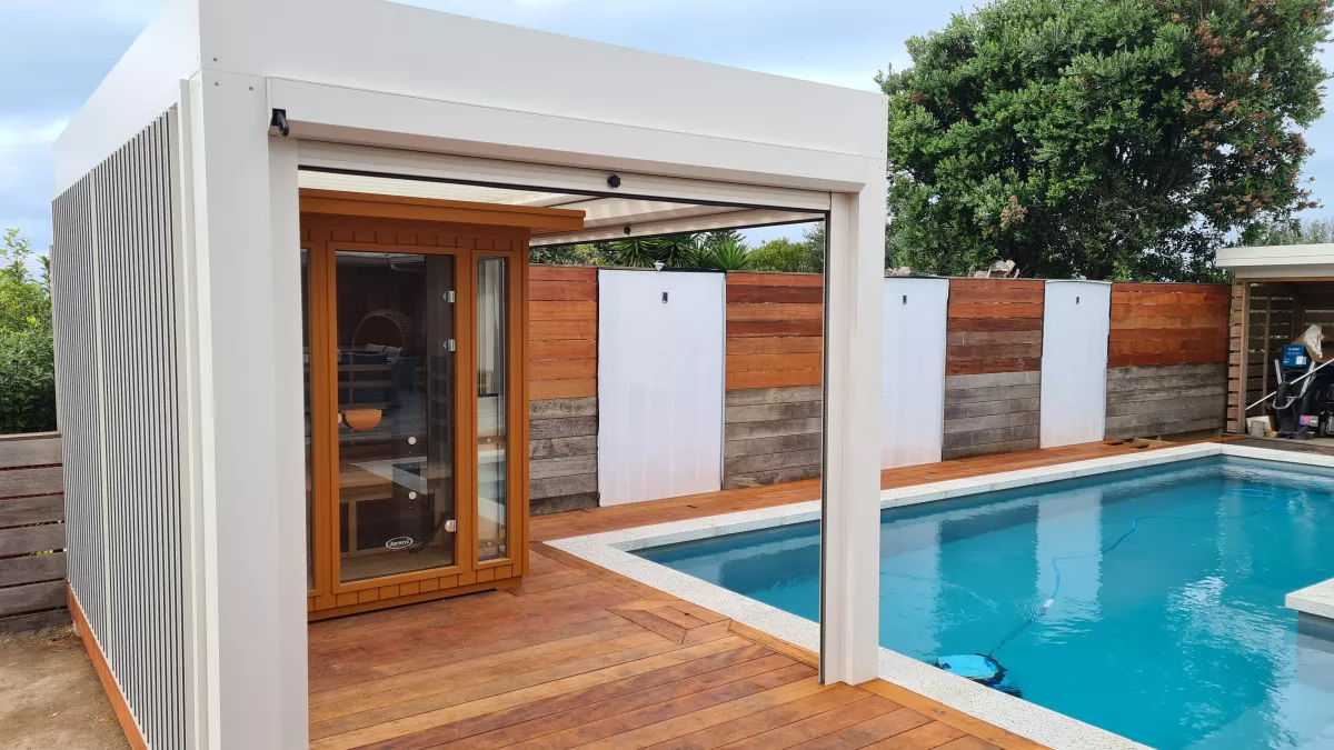 Opening Roof & Outdoor Blinds creating a Poolside Sauna Room, by Louvretec Gisborne