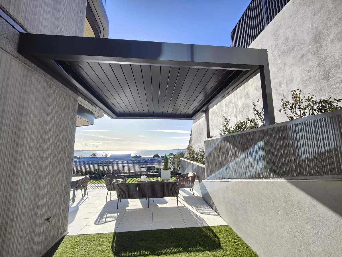 Opening Roof by Louvretec Auckland
