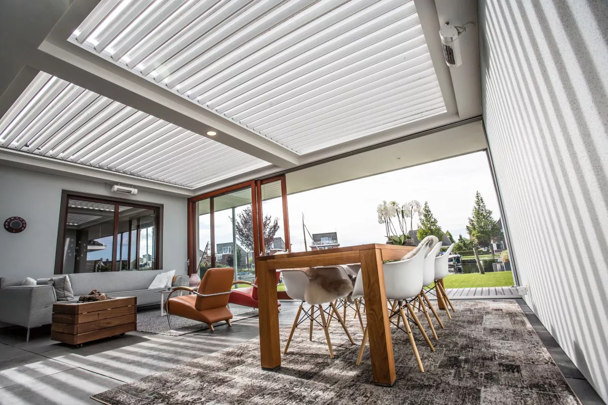 Opening Roof by Livium | Louvretec The Netherlands