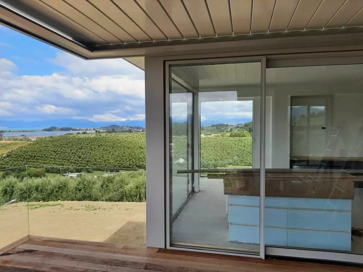 Motorised Opening Roof by Louvretec Nelson