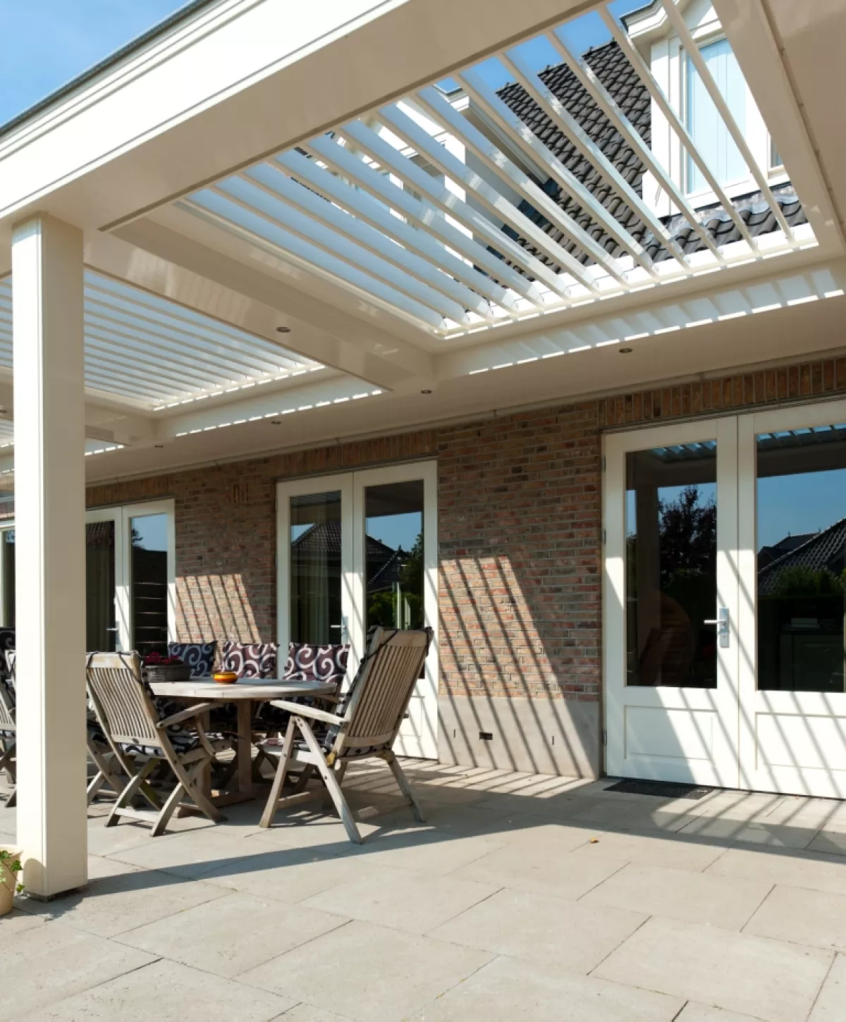 Louvretec Opening Roof