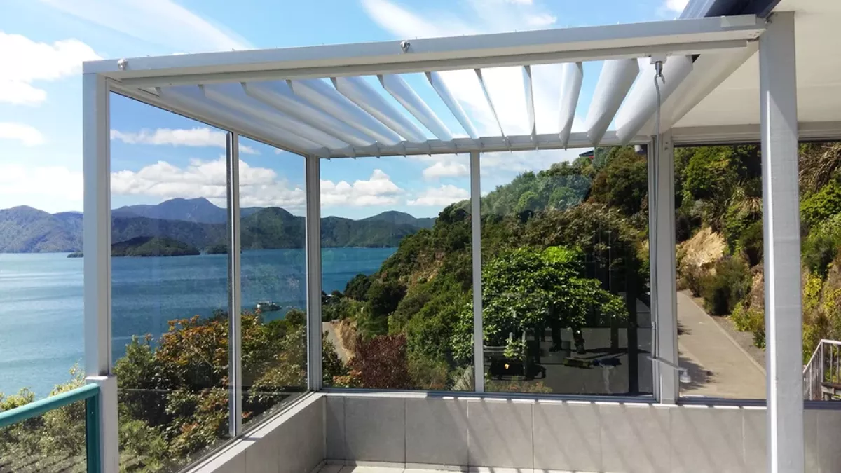 Opening Roof by Louvretec Blenheim