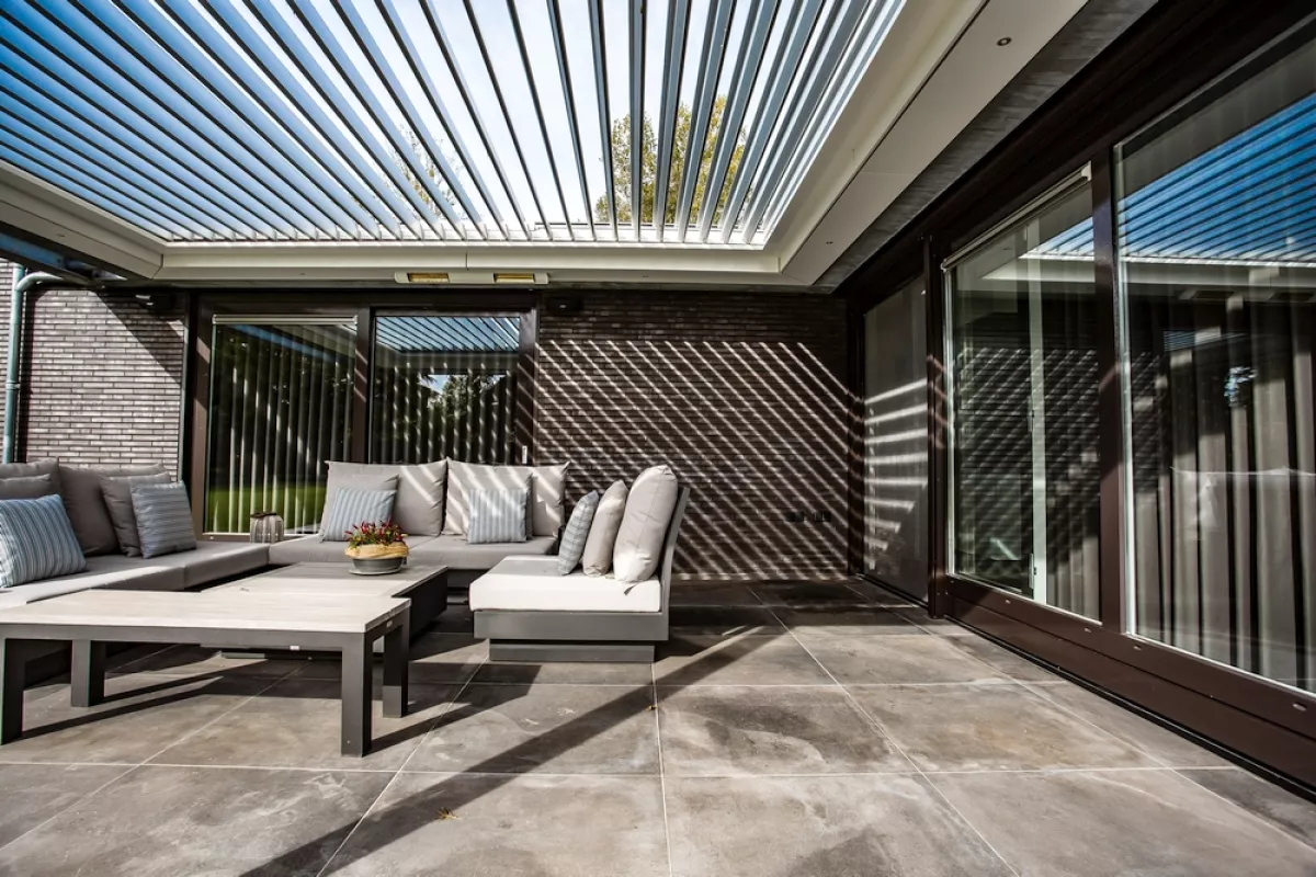 Opening Roof by Livium | Louvretec The Netherlands