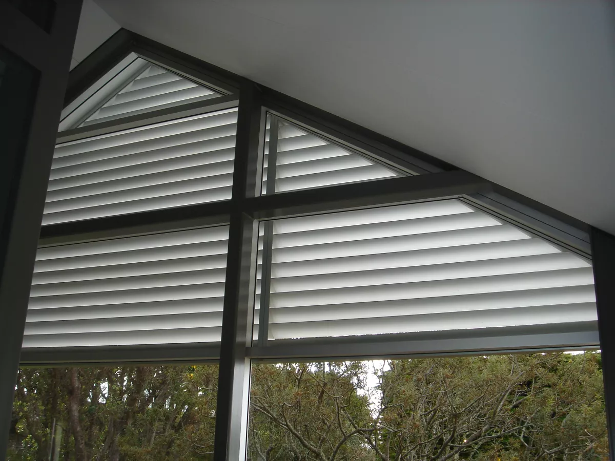 Raked/Triangular Louvres by Louvretec Wellington
