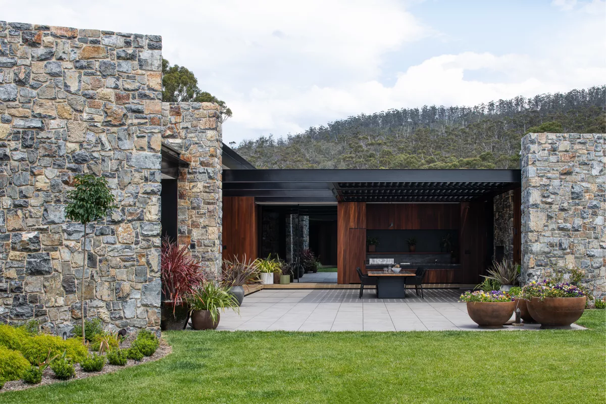 Opening Roofs by Louvretec Tasmania 