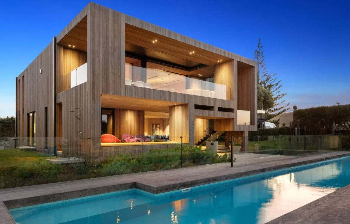 House of the Year 2024 by Shaw Builders featuring a Louvretec Opening Roof by Louvretec Waikato 
