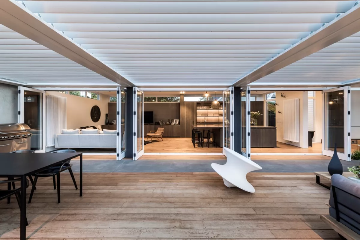 Bays of Motorised Opening Roofs