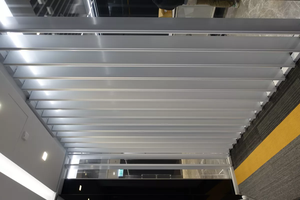 Motorised Louvres by Louvretec