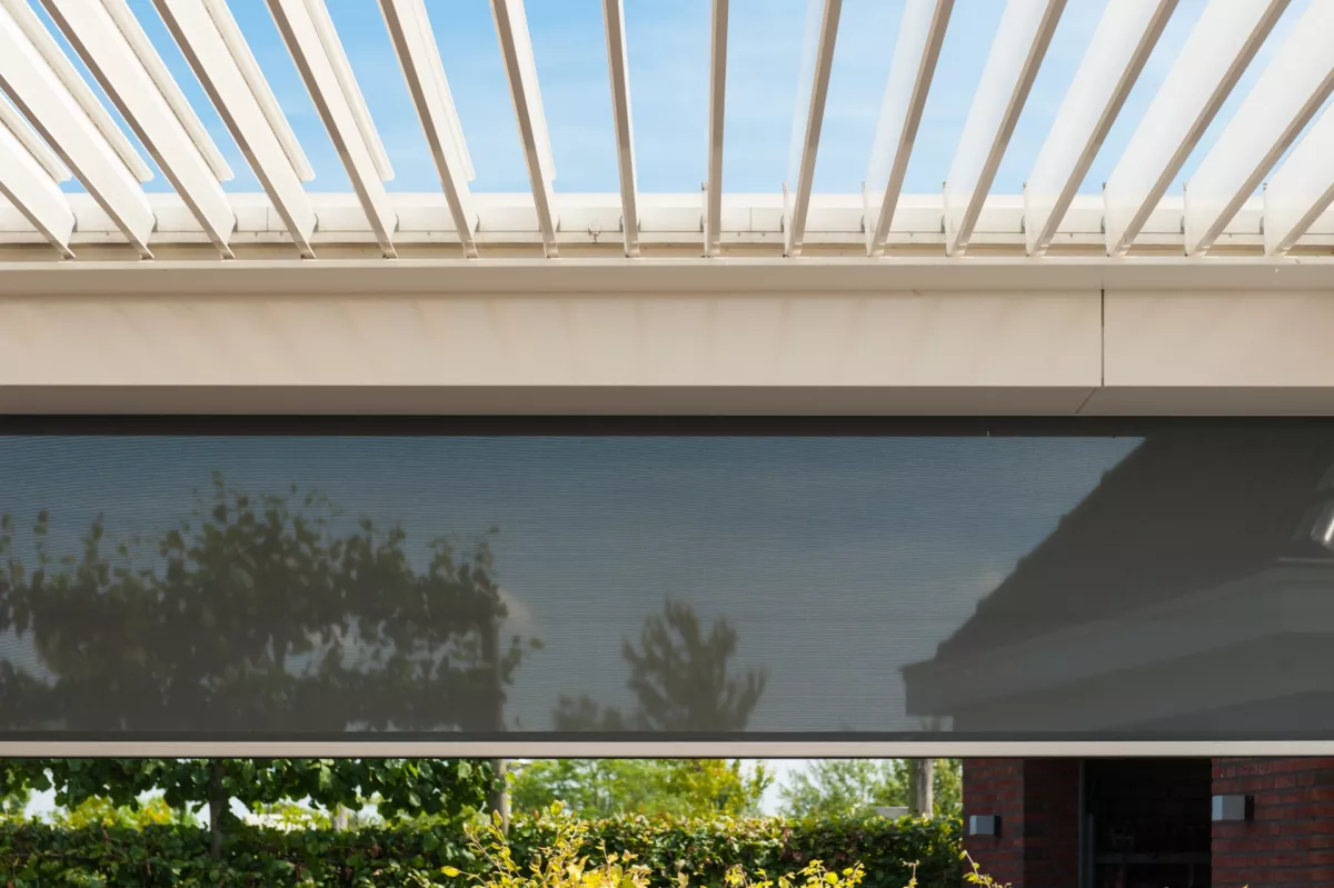 Motorised Roof and Mesh Outdoor Blinds
