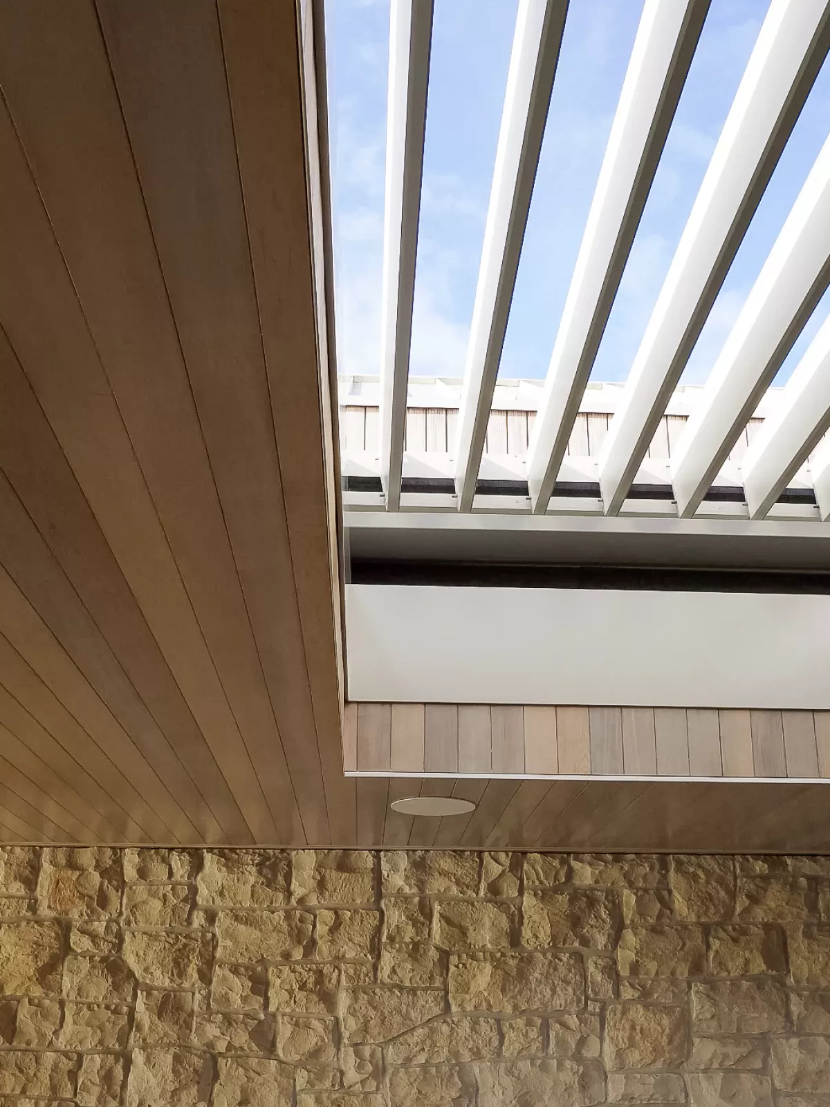 Retract Roof with Louvres retracting back.