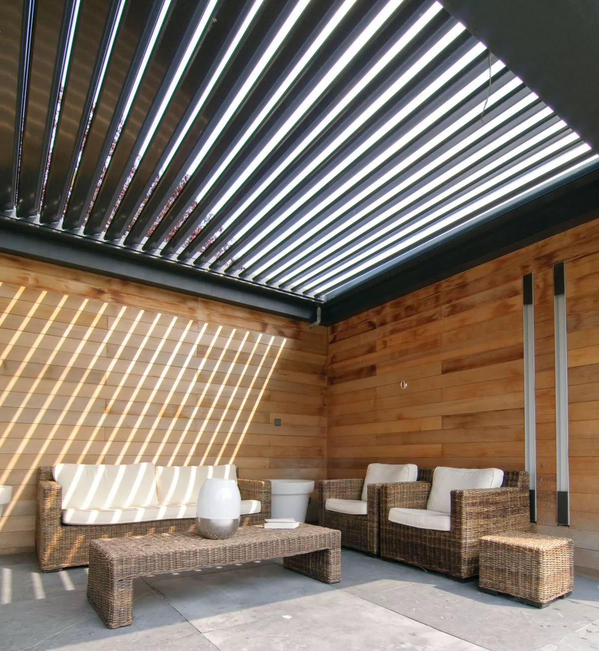 Open your home to the outdoors. Contact Louvretec Southern California & discover your solution