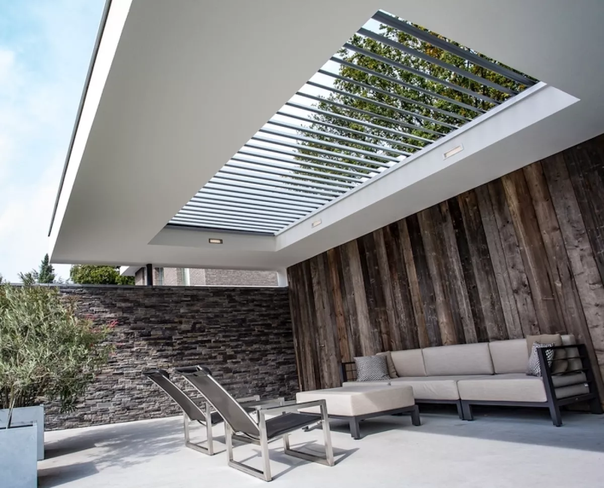 Opening Roof by Livium | Louvretec The Netherlands