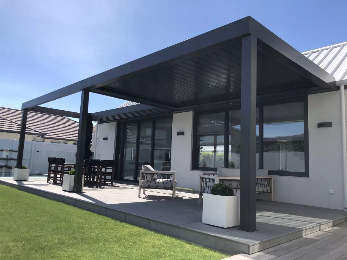 Louvretec Opening Roof